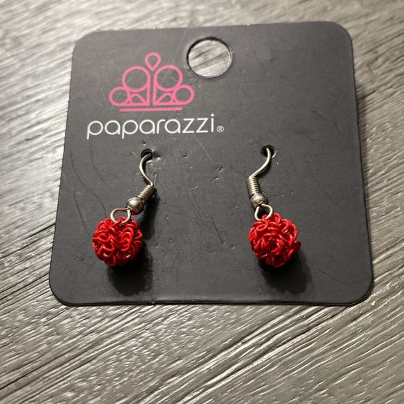 New Paparazzi 3 pair earrings different style and colors - Picture 6 of 8